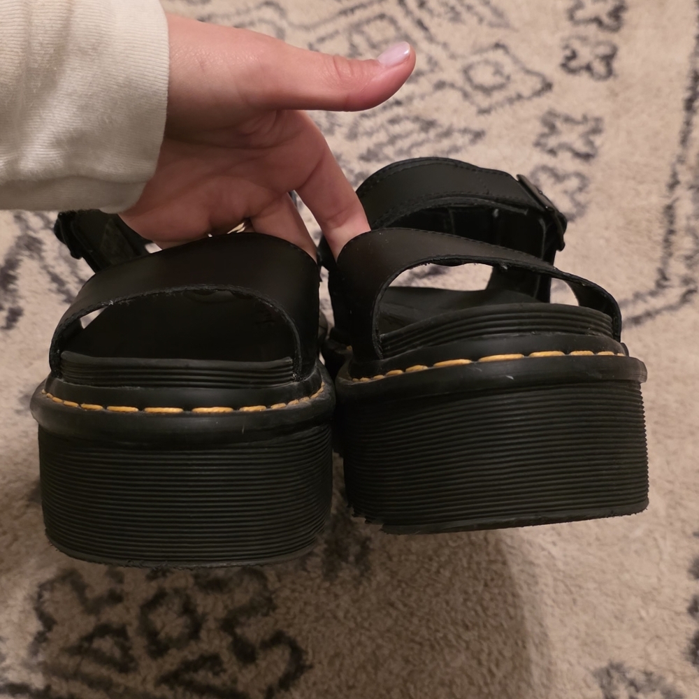 Dr. Martens Voss Quad Platform Sandals Black - Picture 4 of 5